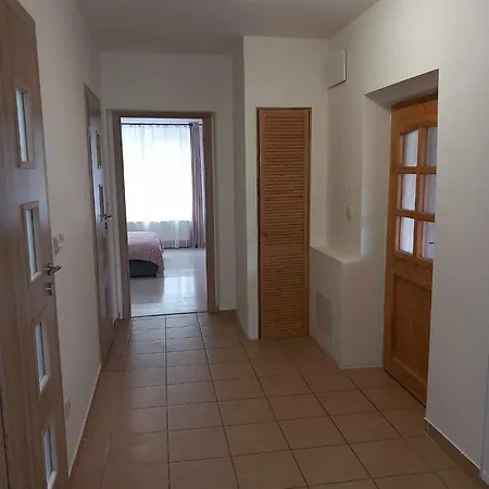 Spi V Kuklenach 1 Apartment Hradec Kralove Exterior photo